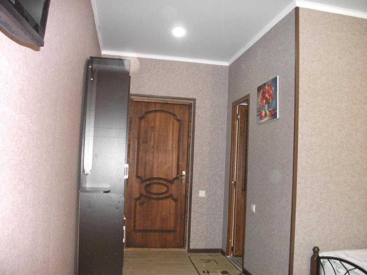 גגרה Guesthouse On Kabardinskaya 139A מראה חיצוני תמונה