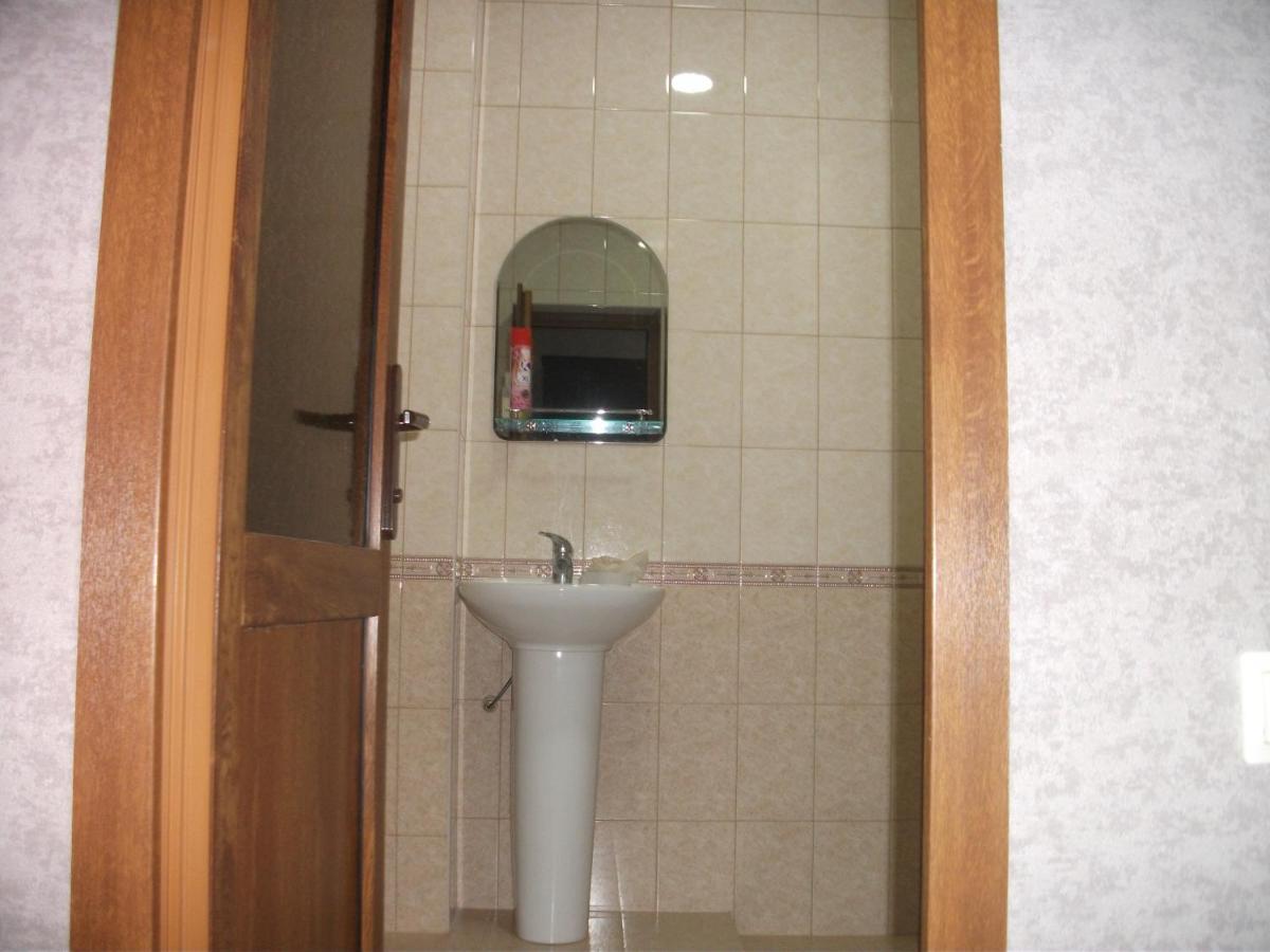 גגרה Guesthouse On Kabardinskaya 139A מראה חיצוני תמונה